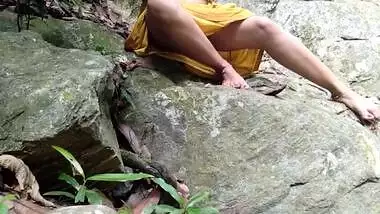 Mom Risky Outdoor Fucked By Stranger During Bath In River Public Sex
