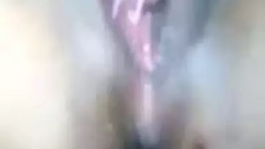 Kolkata Bhabhi fingering pussy thinking of someone special