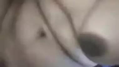 Horny Desi nymph records provocative XXX video for her boyfriend