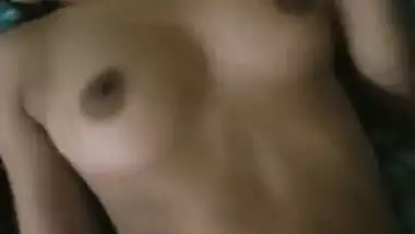 So Cute NRI Girlfriend is Fucked So Hard and Moans Like a Slut as She Can’t Bear it. (She Even Got Slapped While Fucking-So Horny)