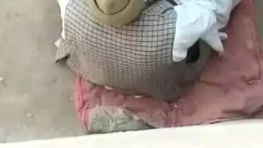 Spying Sasur fucking bahu video going viral online