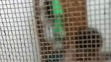 Huge boobs MILF naked in the bathroom viral MMS