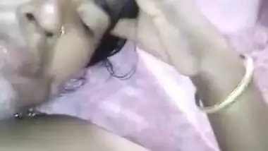 Indian prostitute aunty exposed