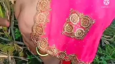 New Naveli Bahu Ko Khet Me Laja Ke Choda Sasur Ke Bhai Ne