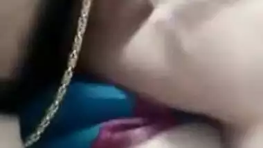 Rendezvous with sponsor ends for the Desi slut with XXX lovemaking