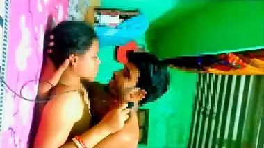 XXX camera captures Dehati Desi wife with a dick in her pussy in bed