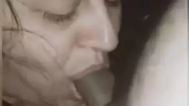 Hot XXX whore has mouth fucked by Desi guy who films her face close-up