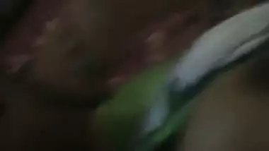 Slutty bhabhi in saree is ready for sex with client