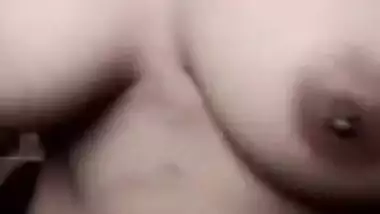 XXX girl does what Desi friend says and exposes her boobs on camera