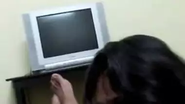 Real goa call gal playing wid dick n talking 2 client on mobile