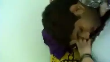 After working day Desi slut resist man trying to feel up her XXX parts