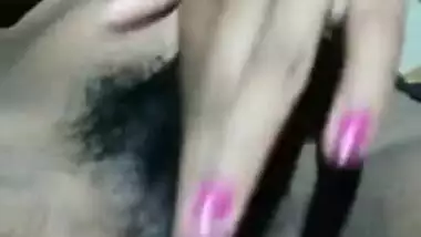 Desi booby XXX girl takes nude video for her horny lover