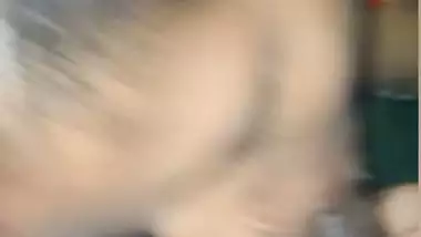 Lady sucks Indian big black dick in desi sex MMS