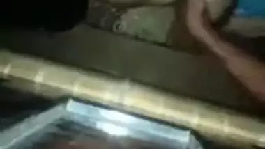 Hardcore Pakistani sex video of a guy fucking his virgin GF