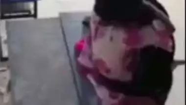 College hottie fucked by her school teacher to give her a better grade, Desi mms scandal