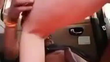 Desi couples enjoying in car