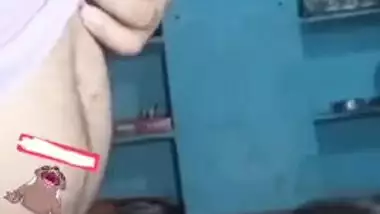 Village Desi slut sucking her friend’s dick on live cam for money XXX