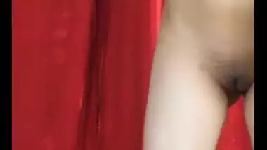 Nude Indian Model Dancing And Singing On Stage