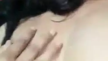 Naked Desi seductress reveals her XXX tits and slit for hot MMS vid