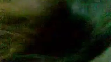 Desi girl parvati in sexy pink top giving her man a juicy blowjob