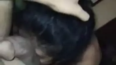 Desi wife loves doing amateur MMS porn with man's XXX tool in mouth