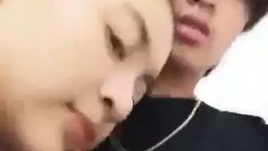 Girl gives a blowjob on the stairs in the Nepali sex video