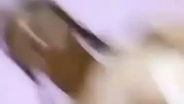 Chubby Indian village XXX girl plays with her pink pussy on selfie cam MMS