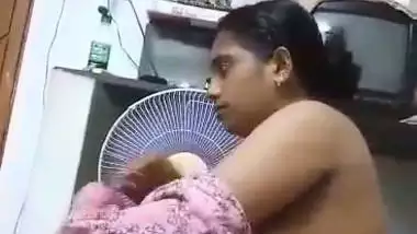 Telugu wife strips nighty and gives blowjob to husband