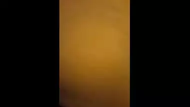 Mature Mumbai wife gets her pussy eaten by uncle