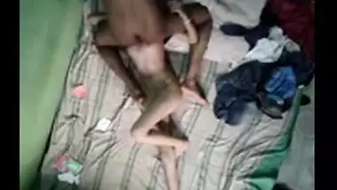 Desi sex of Pune 1st year college girl first time sex with lover