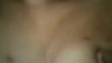 Girl can't fall asleep so she films porn video where she plays with Desi tits