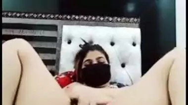 Lesbian client demanded Desi model to make special XXX clip for her