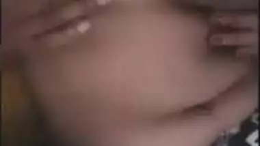 Hot sexy desi XXX girl sucks her friend’s cock in live cam MMS