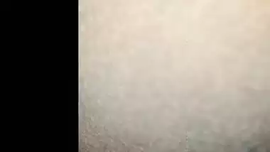 Wet cunt desi bhabhi fucking after giving a blowjob