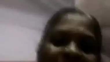 Today Exclusive -desi Aunty Shows Her Boobs To Lover On Video Call Part 2