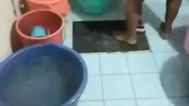 Hubby likes it when Desi wife takes shower because he can film porn video