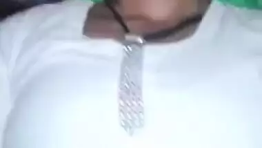 Indian sex woman is blatant enough to take her XXX vagina to light