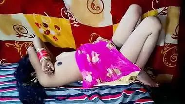 A Young Indian Housewife Has Sex With Her Brother In Law - Bhabhi Devar Cumshot On Tits