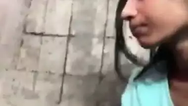 Bihari girl gives a quick desi blowjob to her stepbrother