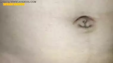 Desi whore rocks out with boy who knows his XXX job and satisfied girl