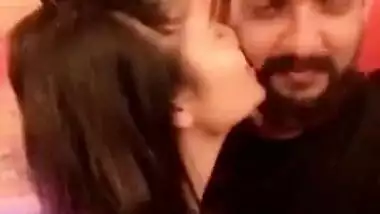 Desi gehana vashisth smooching BF