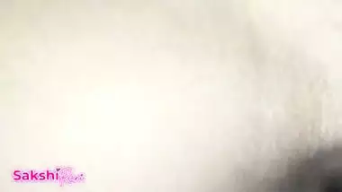 Kapde chat pe Sukhane ko Dalne Gayi, Bhabi Ki Chudai xxx hindi sex, cum on tits