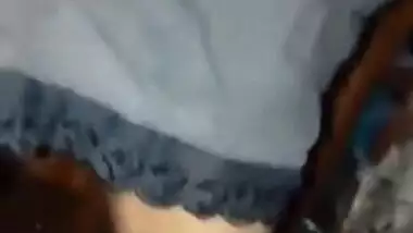 Srilankan Housewife dress changing