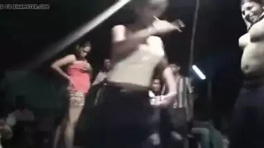 Indian girls group showing boobs and pussy on stage