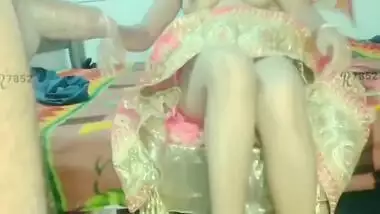 Huge Boobs - Mami Ne Bhanje Se Hi Chut Marwa Li Jab Uska Husband Ghar Pe Nahi Tha