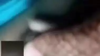 Today Exclusive- Horny Varsha Bhabhi Showing Her Boobs And Pussy On Video Call Part 1