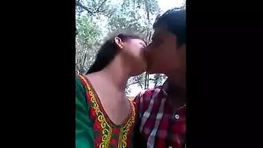 Desi mms Bangla sex movie scene of teen college girl recorded outdoors