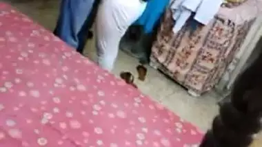 Waah bangla Hot Bhabhi n Devar alone at home going for a fuck