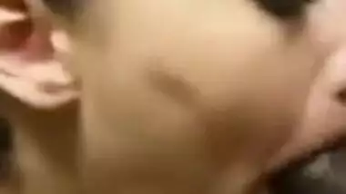 Sed Desi fellatrix takes care of penis in the amateur porn video